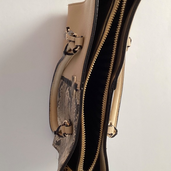 Victoria Secret Snake Pattern Purse - Picture 9 of 10